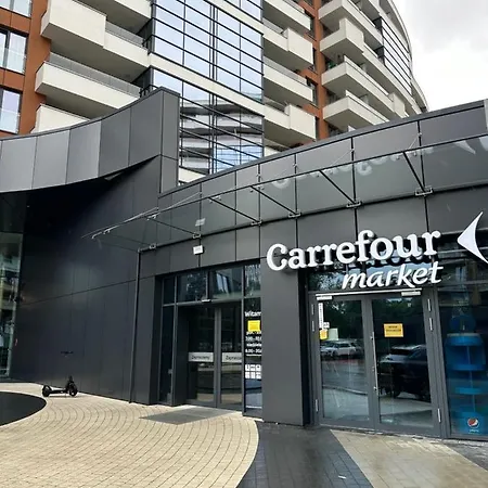 Freedom Centre アパート